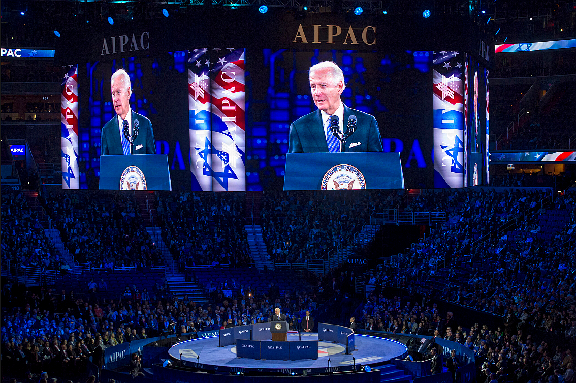 Joe Biden discursa na conferência da AIPAC